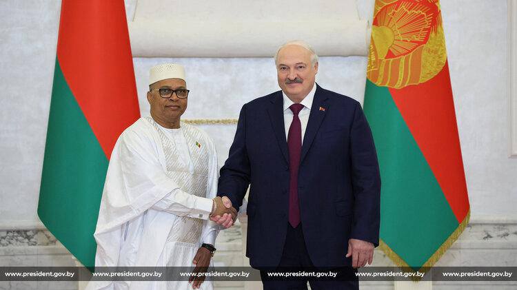 Rencontre officielle entre le Mali et la Biélorussie ???